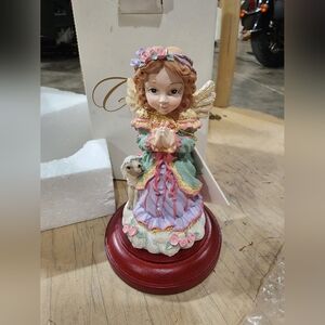 1999 Praying Angel Christmas Around the World